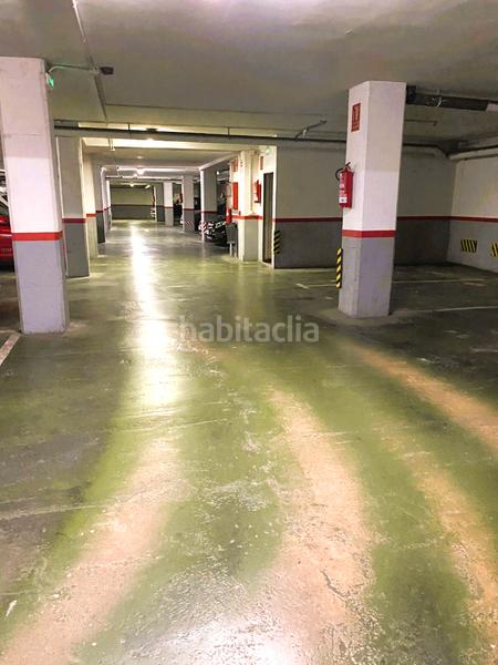 Foto 3634e3ce-d2c2-4f2b-bedd-ec9a6a7e2255. Parking voiture dans Vall d´Uixó (la)