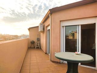 Rent Penthouse  Carrer miguel hernández