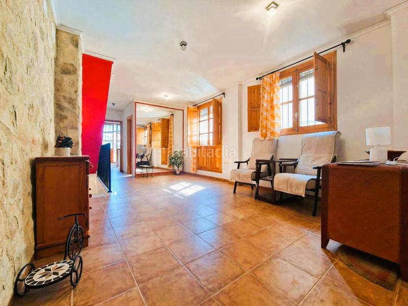 Foto 83c55afa-33f1-4365-b855-d2695c0781dc. Towny house with parking in Centro-El Castillo Sagunt