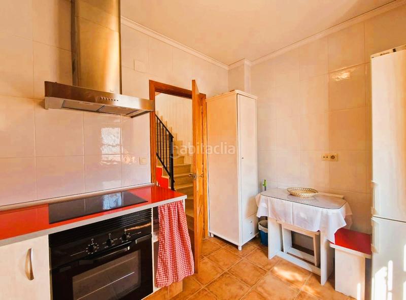 Foto a0be52d9-aeae-423e-927e-98be69a7c7da. Towny house with parking in Centro-El Castillo Sagunt