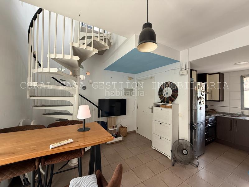 Foto 0671db85-c628-4ea9-913a-7ea0d99e6101. Affitto attico con piscina in Almenara