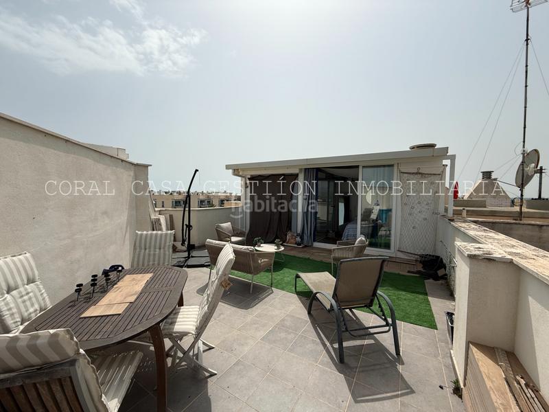 Foto b5435d7d-a5ce-4b13-9590-54ff6a71f40d. Affitto attico con piscina in Almenara