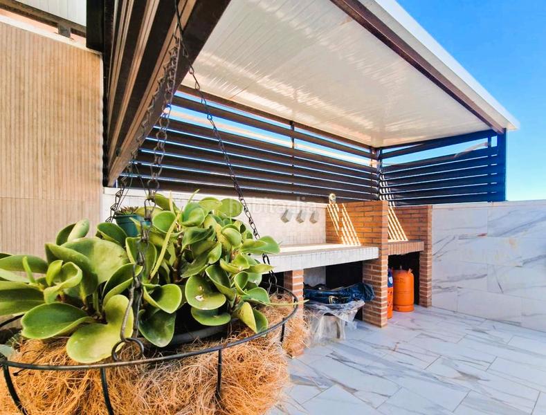 Foto 4ce00309-3661-49bb-93e3-e2bd735e57d8. Attique avec parking piscine dans Canet d´en Berenguer