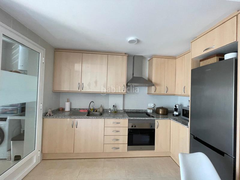 Foto 8dae08bb-4815-4f63-beb1-0c055db282d1. Lloguer apartament a carrer monturiol 6 a Moncófar Playa Moncofa