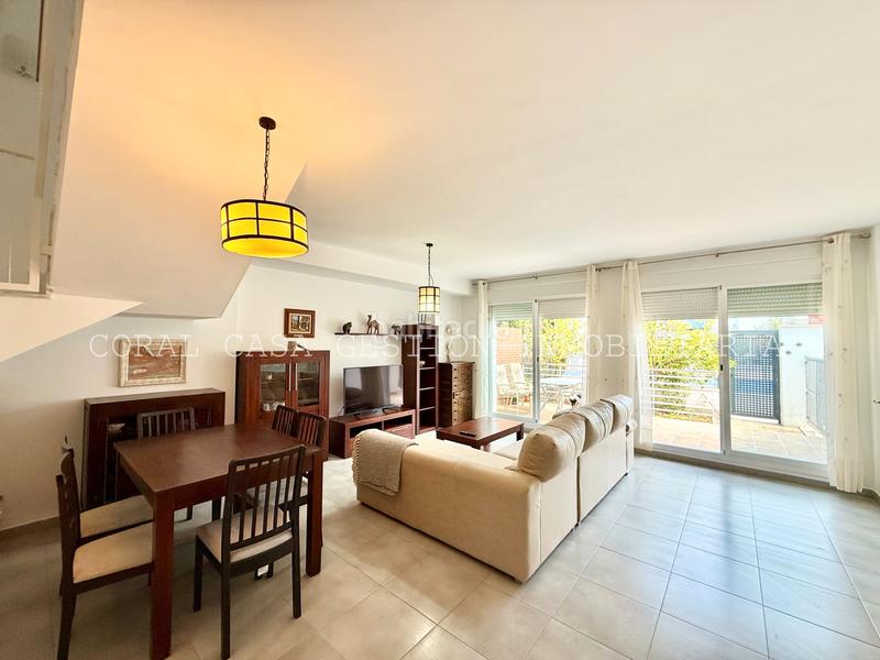 Foto 9bfa0efd-cdd0-468a-973d-35150cdd26c5. Alquiler casa adosada adosado en alquiler anual playa en Almenara