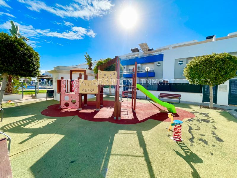 Foto b19553ba-b359-4073-9b3f-e0031c63c6bc. Alquiler casa adosada adosado en alquiler anual playa en Almenara