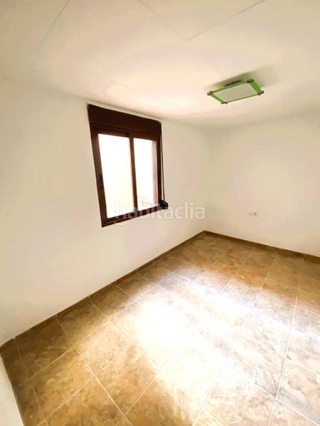 Foto b865d4cd-9464-4ab5-8f0f-8a8d5a936515. Casa adosada en Artana