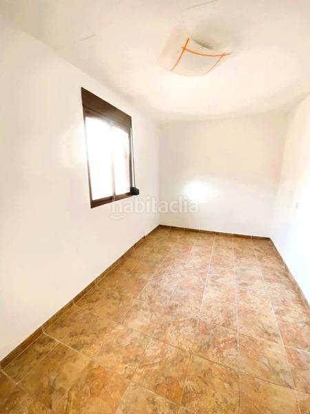 Foto c1631222-934e-45f6-b2c0-4a9a80f3e5b1. Casa adosada en Artana