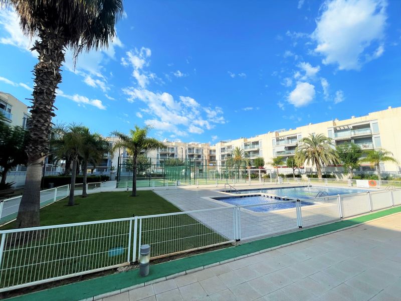 Foto 2c49f9e6-4ff9-47b0-b5ef-e5d04eea0635. Àtic amb calefacció aparcament piscina a Almenara