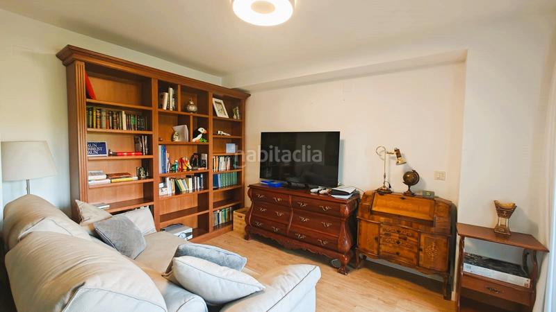 Foto 8447ce47-5421-49c4-8419-b3e5c79b8922. Piso en carrer de santa genoveva torres 30 en Sant Llorenç - Zona Alfahuir Valencia