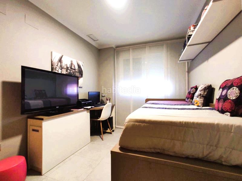 Foto 2805f932-9f94-4fb8-bb6e-0cc87823637b. Casa adossada amb aparcament piscina a Corinto-Almardà Sagunt