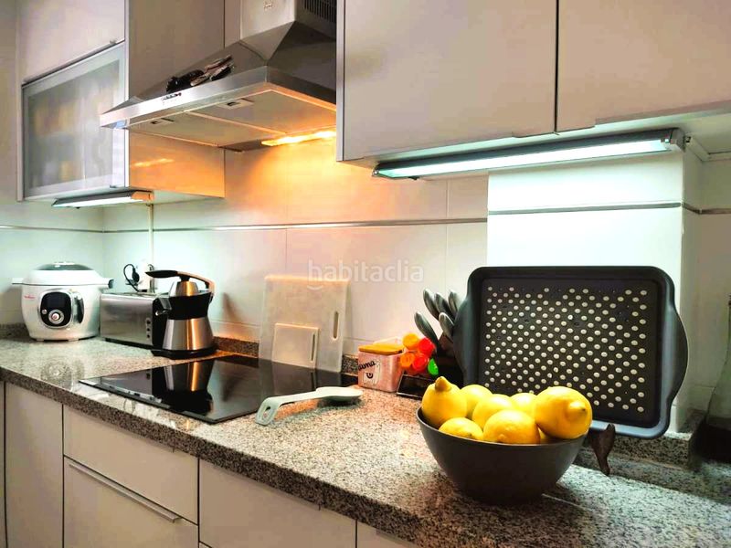 Foto 86f28a33-1ff1-442c-8710-4130f39cac09. Casa adossada amb aparcament piscina a Corinto-Almardà Sagunt