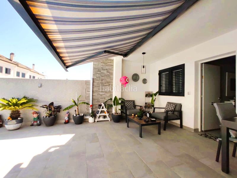 Foto c27a30ce-7530-48f1-bddf-40c2dbdcda1e. Casa adossada amb aparcament piscina a Corinto-Almardà Sagunt