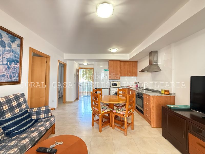 Foto d05d972a-ddc3-4dd7-b131-720710e263c8. Apartament amb calefacció aparcament piscina a Chilches