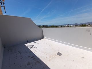 Casa aparellada  Carrer tamarit