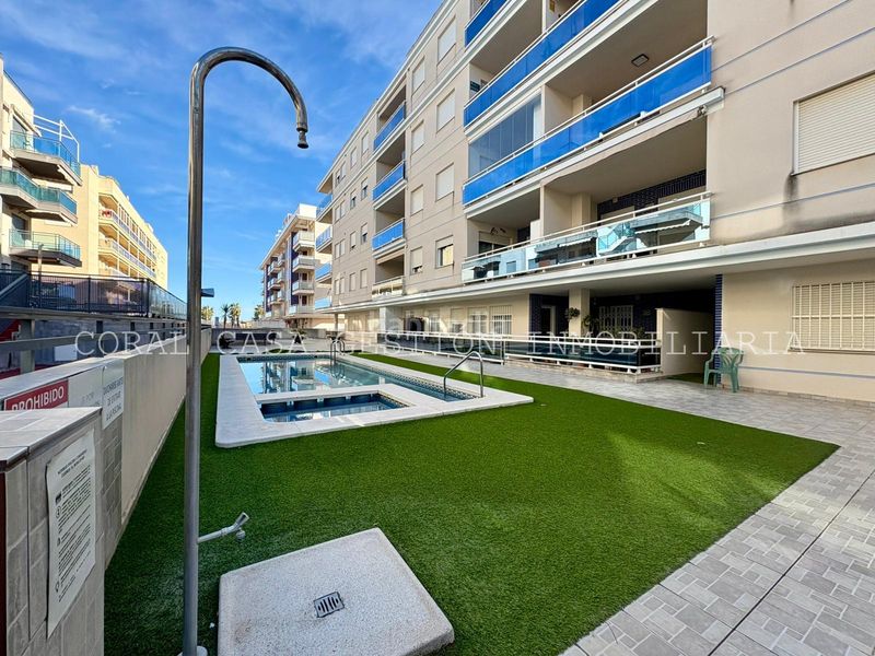 Foto 28213174-b15f-4970-a2fa-b46702711eaa. Apartament amb aparcament piscina a La Torre-Playa de Chilches Moncofa