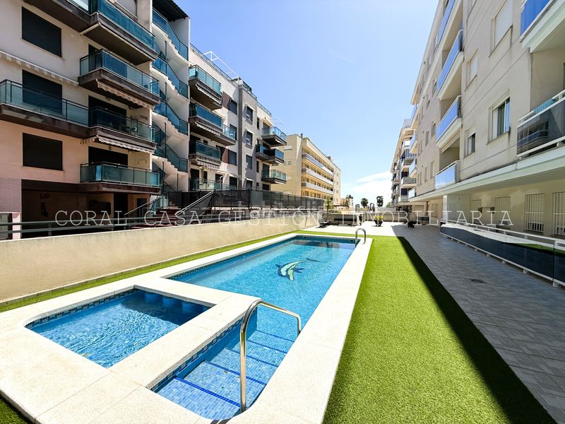 Foto 36e22056-b4d7-4011-9f2f-4174117b3331. Apartament amb aparcament piscina a La Torre-Playa de Chilches Moncofa