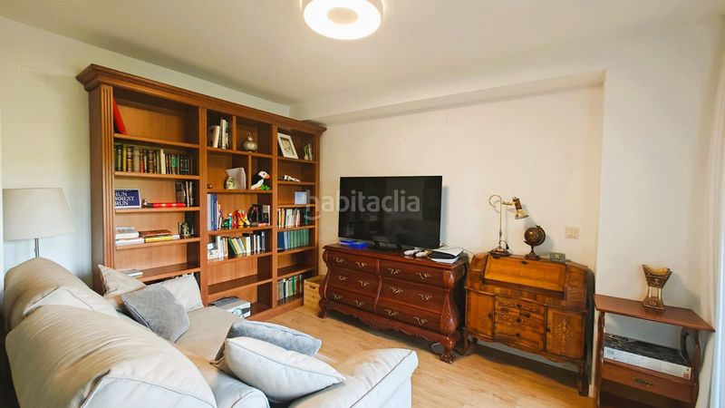 Foto bd86ef9b-9701-4cd6-befb-8888b1d0993a. Piso en Sant Llorenç - Zona Alfahuir Valencia