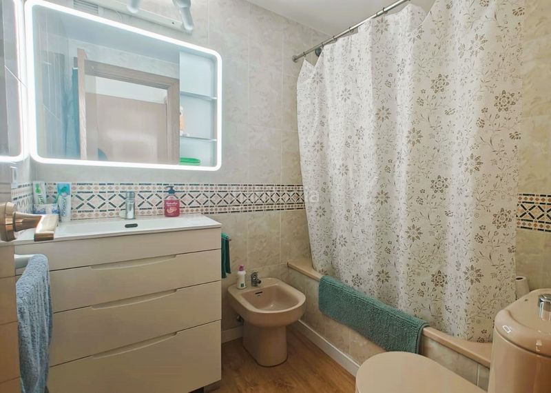 Foto ebd8de8a-cc84-4286-bb6a-4f863e44ac90. Piso en Sant Llorenç - Zona Alfahuir Valencia