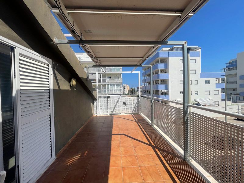 Foto 650274aa-2917-45df-abc5-e229f283dbf0. Casa aparellada a Moncófar Playa Moncofa
