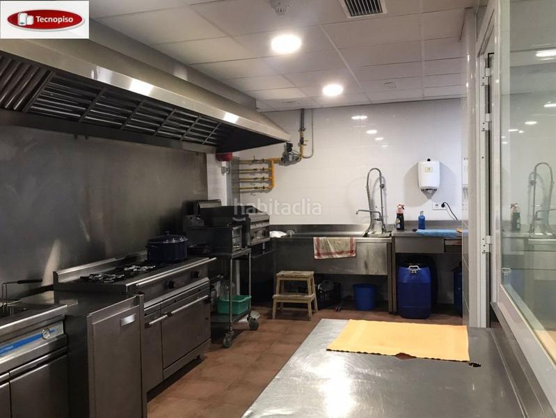 Foto 44a3ed67-3c7b-456f-b991-806634ae456b. Alquiler local comercial restaurante c3 en traspaso en Barcelona