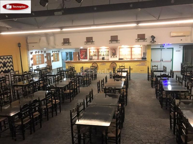 Foto 44ba0641-cc0a-437c-b7c7-7a82ebb1734e. Alquiler local comercial restaurante c3 en traspaso en Barcelona