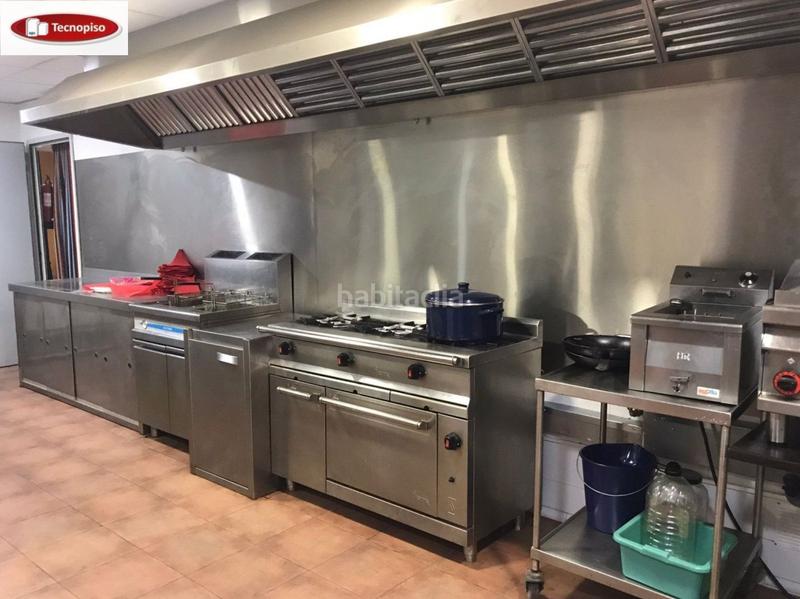Foto cb2f5d2d-f6f4-401e-b0fa-343001ac57be. Alquiler local comercial restaurante c3 en traspaso en Barcelona