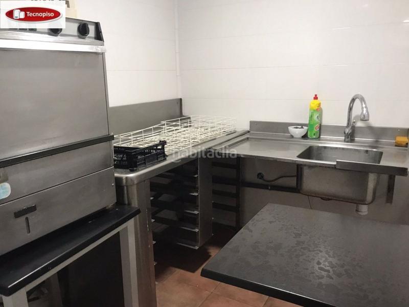 Foto fc1d0e56-ad4f-4cb1-838a-ca032ed87ec8. Alquiler local comercial restaurante c3 en traspaso en Barcelona