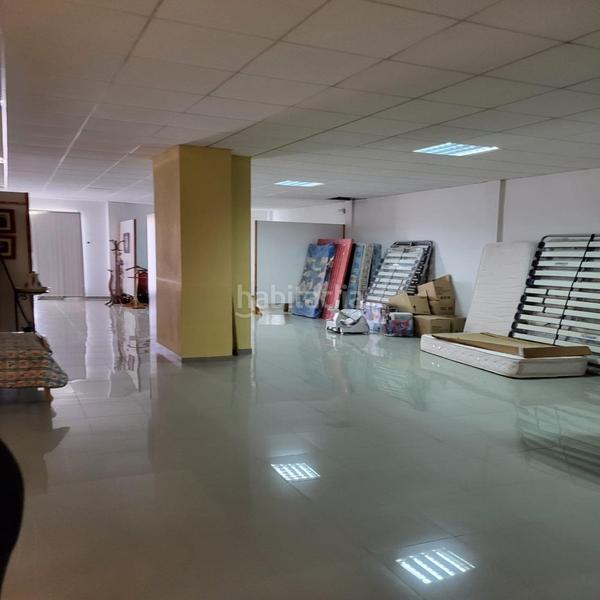 Foto 677a684c-84c4-4b1c-884a-f2a9859bbaa0. Alquiler local comercial edificiolocal en venta en Carpio (El)