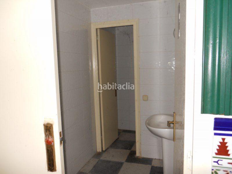 Foto 211d9651-5bb5-4f0b-8437-8c83d913b4e9. Local comercial local en Can Gambús Sabadell