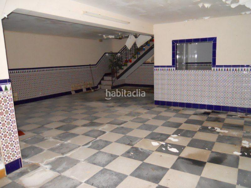 Foto fe7a2886-c131-4ec6-a179-62ef78e63c99. Local comercial local en Can Gambús Sabadell