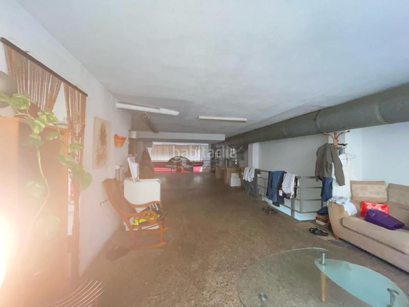 Foto 8bf8f36b-85c0-4ef5-8353-50a45292abc3. Local commercial dans Llatí Santa Coloma de Gramenet