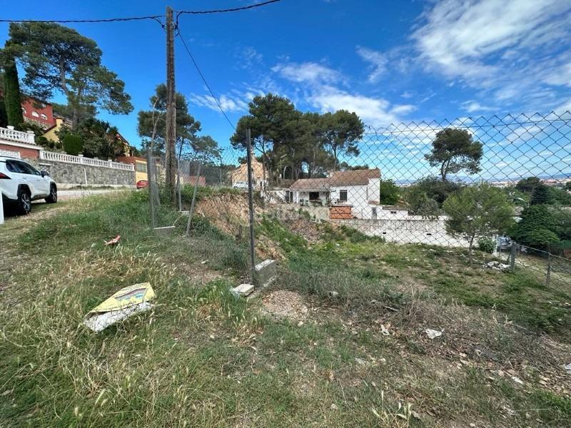 Foto f164d360-5fa5-49b8-a016-2030e30f7b30. Wohngrundstück in Santa Maria-Terra Nostra Montcada i Reixac