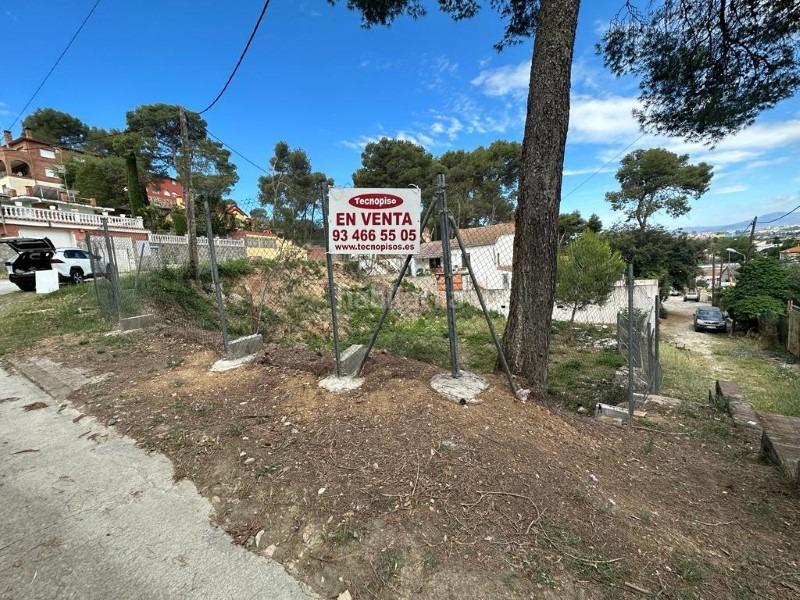 Foto f8847958-309e-4f69-9e3d-3fea9145e182. Wohngrundstück in Santa Maria-Terra Nostra Montcada i Reixac