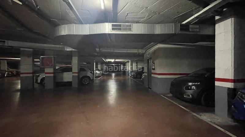 Foto 00bd785b-2398-4f0c-aa1a-fd564d1b8a20. Parking coche parking en calle mayor en Riu Nord Santa Coloma de Gramenet
