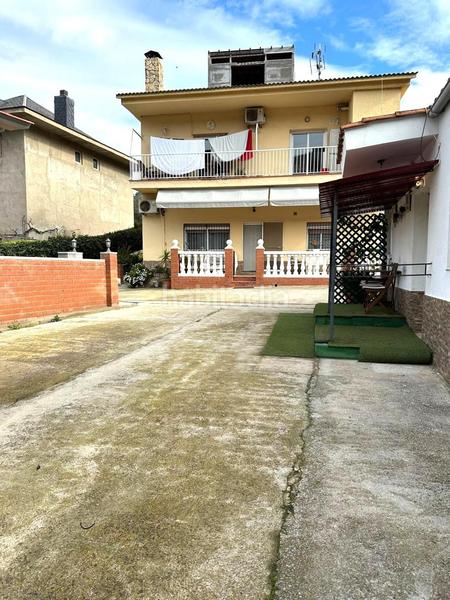 Foto 4085ce8d-5d3d-4a2f-9720-014a8ffb2893. Casa especial inversores en Reixac - Vallensana Baixa Montcada i Reixac