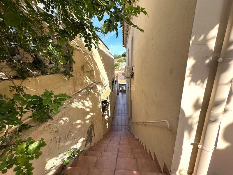 Foto 0680d8ae-fca8-48b2-a406-1c0cd918c020. Casa amb calefacció a Montgat