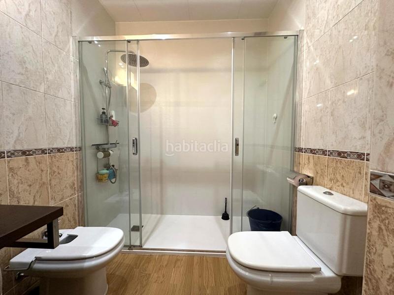 Foto 4a36ff7b-9cdc-493c-a5fb-5d5d19e01054. Casa amb calefacció a Montgat