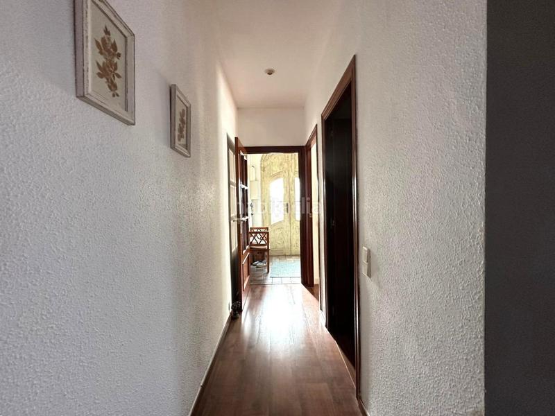 Foto 6155d72e-e695-4070-ad49-038c8afd9025. Casa amb calefacció a Montgat