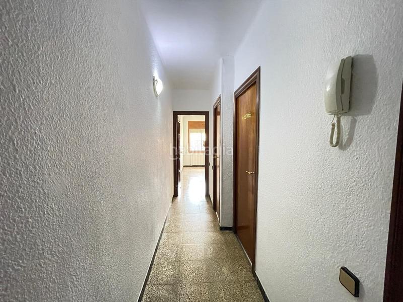 Foto 2a275395-a990-496e-b221-fec79b0eff1f. Piso  junto calle irlanda en Fondo Santa Coloma de Gramenet
