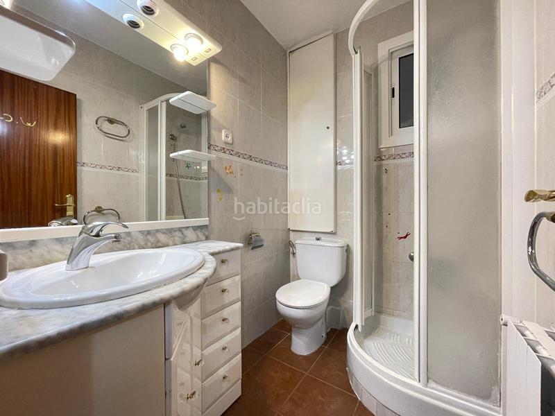 Foto 75aa6322-0ee6-4b04-8a8d-7884a612bb37. Piso  junto calle irlanda en Fondo Santa Coloma de Gramenet