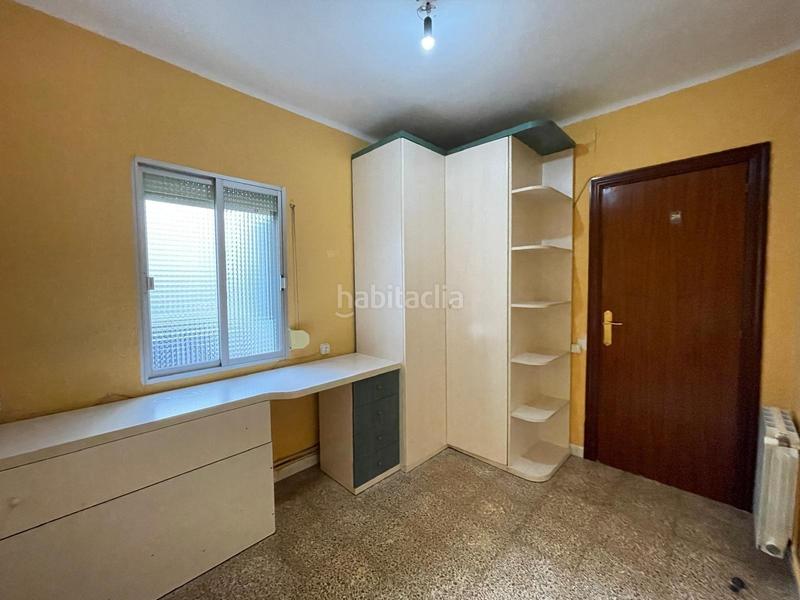 Foto 9c4c8caf-9ab1-4dcb-8777-11e5fc01d59d. Piso  junto calle irlanda en Fondo Santa Coloma de Gramenet