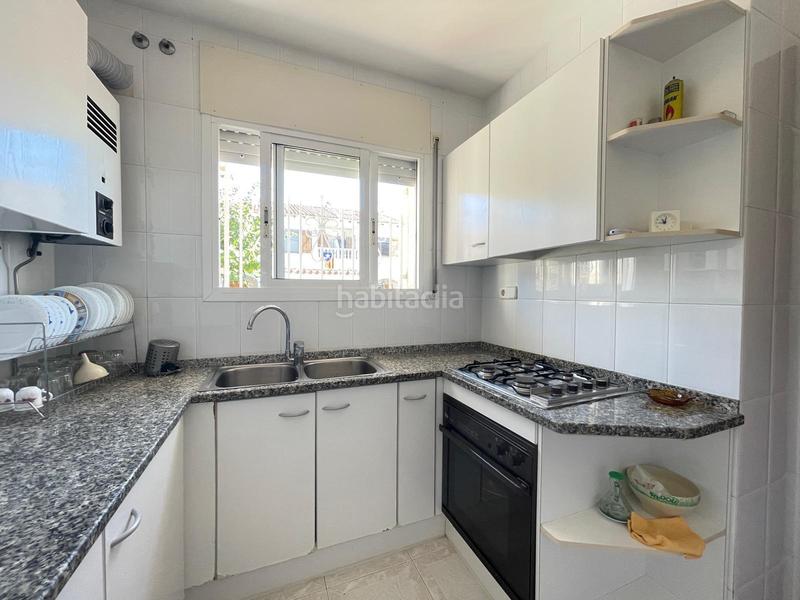 Foto 311f96f5-1f46-47a7-80d9-b94f95853a30. Casa amb aparcament a Creixell