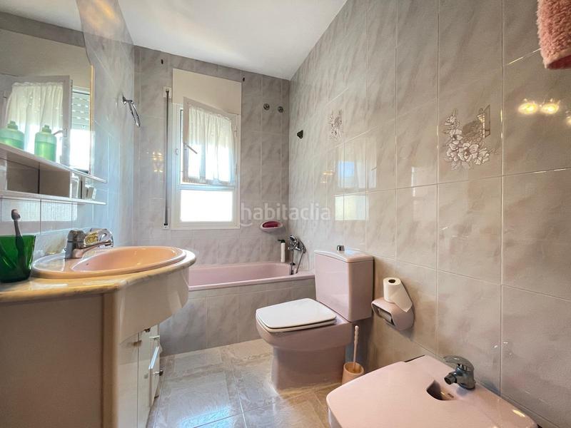 Foto 815b3ea4-1d1d-42bc-8f91-22fdbf3f2832. Casa amb aparcament a Creixell