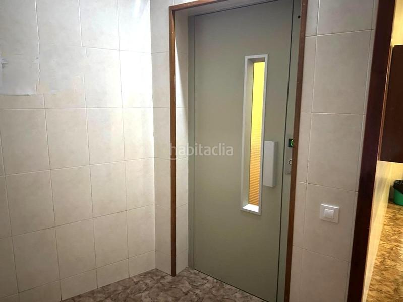 Foto c0985215-a98b-4627-9eec-7352740aac35. Appartement avec chauffage parking dans Sistrells Badalona