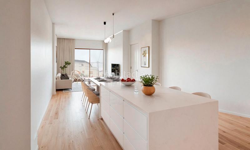 Foto 58d68c9a-51c2-472c-a23e-8bfd1da5a013. Piso 65m<sup>2</sup> en carrer de gènova 2 en Llatí Santa Coloma de Gramenet