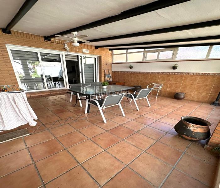 Foto 4f846774-a538-490a-9c6b-ebd3b9b3de46. Casa  en calle genova en Llatí Santa Coloma de Gramenet