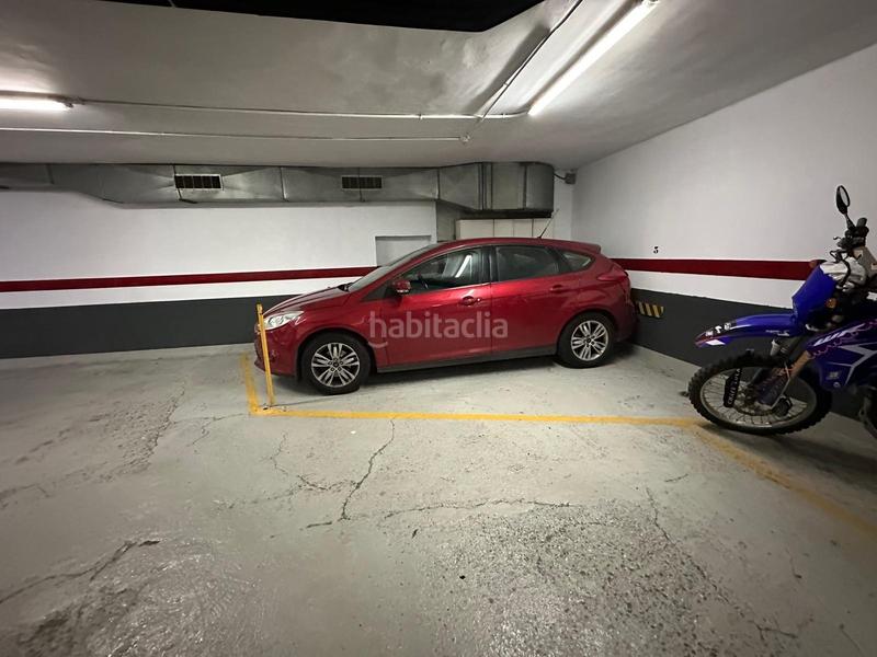 Foto 37b689f0-8028-4a78-abfd-7a9a4fddb9cd. Aparcament cotxe a Sistrells Badalona