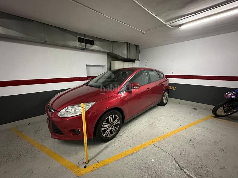 Foto 7800816f-6449-4cfe-a9cd-7a62782fa700. Aparcament cotxe a Sistrells Badalona