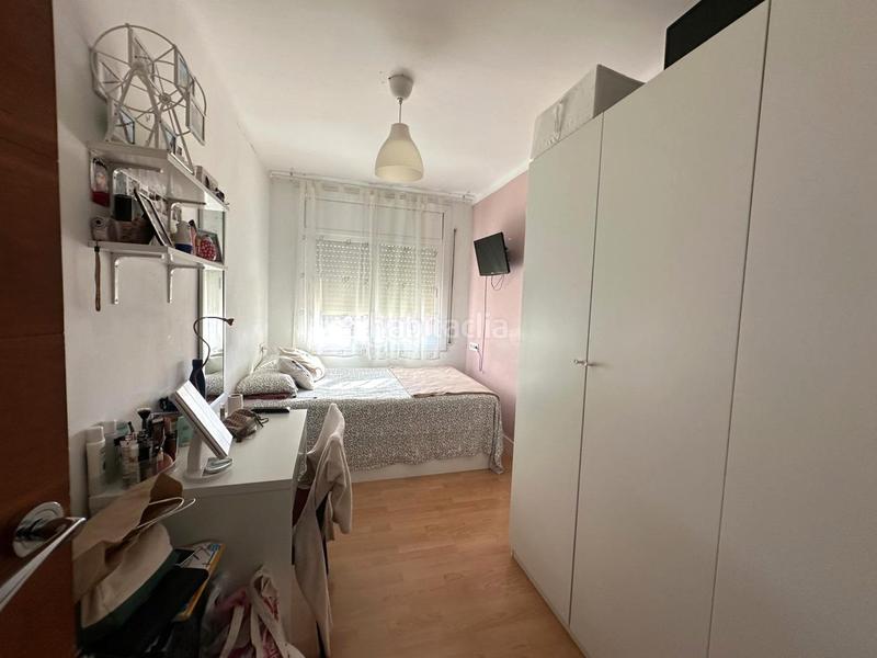 Foto 20638153-c7a0-451c-a0ea-fa946a17dc56. Pis amb calefacció a Centre Santa Coloma de Gramenet